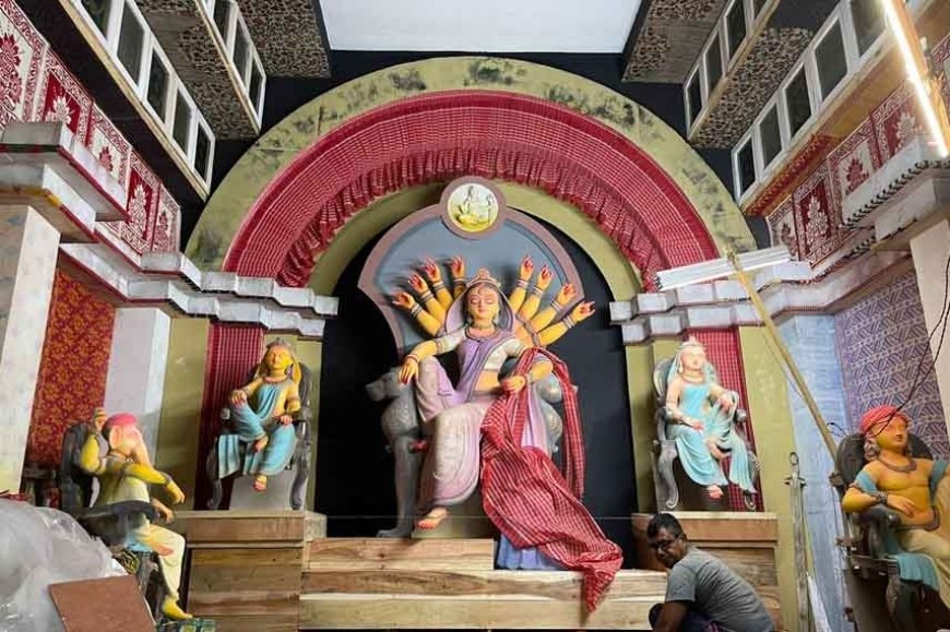 Durga Puja 2024 Baisakhi Sarbojanin Pujo theme antare antare gnr