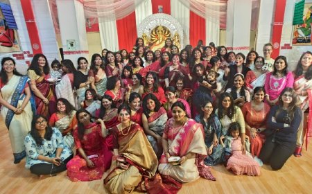 বাংলা নাটকে এআই, দূর্গা  স্তোত্র  পাঠ , বার্লিনের  পথে  শোভাযাত্রা