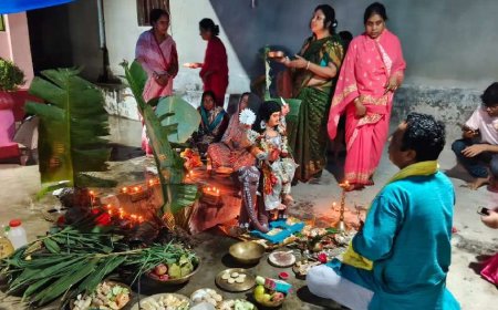 মন্দির তৈরি হলেই ভেঙে পড়ত, রাঢ়বঙ্গের এই পুজো 'ভাঙা বাড়ি'র পুজো বলেই পরিচিত