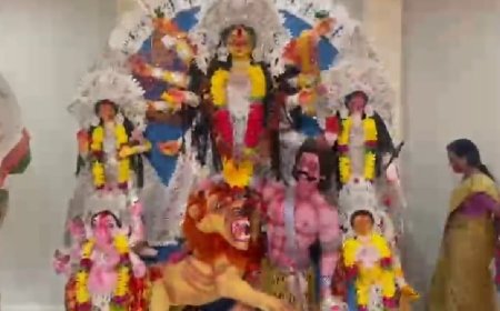 হাতির পিঠে চড়ে সপরিবারে দুর্গা আসত কালচিনির রায় বাড়িতে, শূন্যে গুলি ছুড়ে স্বাগত জানাতেন পরিবারের সদস্যরা