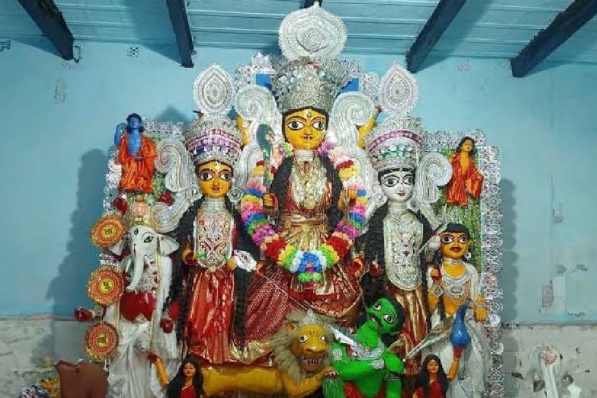 শুধু ২০২৬ নয়, ইতিমধ্যে সামনে এসেছে, ২০২৭ সালের অর্থাৎ ১৮৩৪ বঙ্গাব্দের পুজোর নির্ঘন্টও।