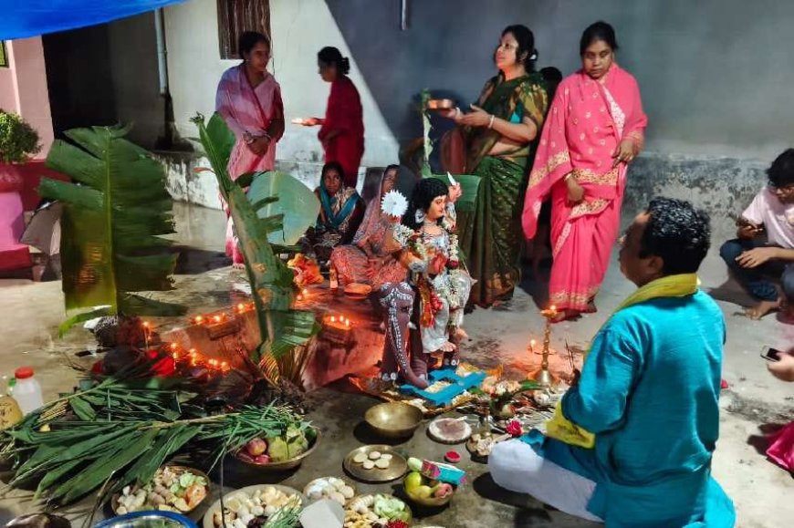 In South Bengal this puja is known as Bhanga Barir Durga Puja