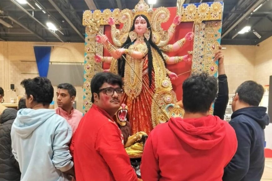 Durga Puja 2025: Celebration in UKs Reading