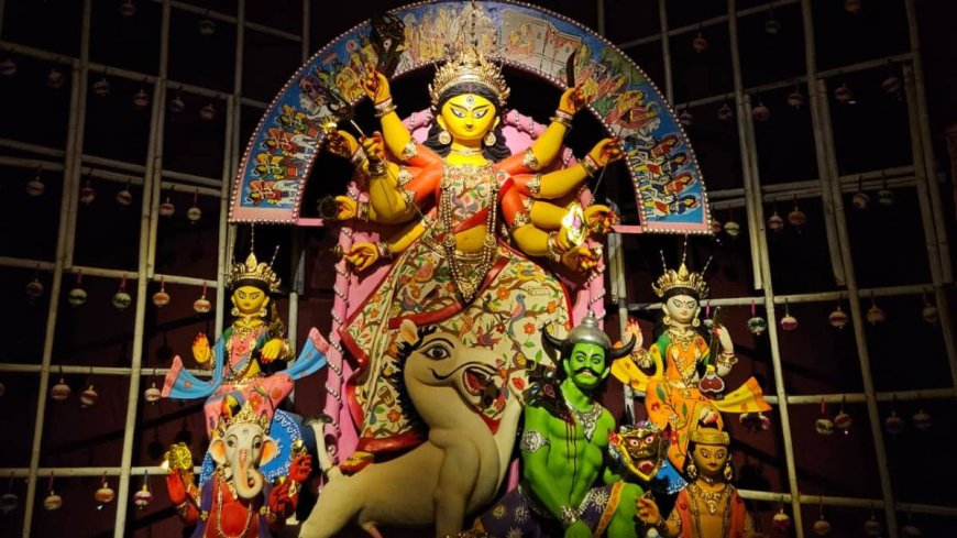 Which snacks to carry during durga puja pandal hopping