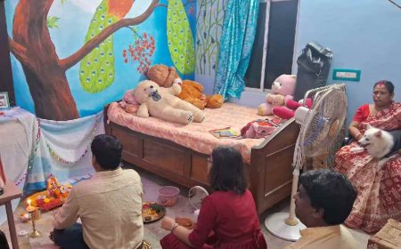 ওপার থেকে এপার, ফিরে আসা হয় চন্দ্র দর্শন করে, আজও রয়ে গিয়েছে সেই প্রথা