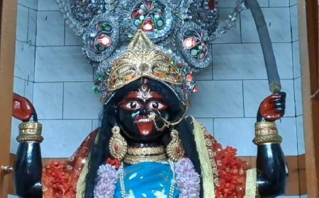 ডাকাতি করতে যাওয়ার আগে কালী পুজো করতেন রঘু ডাকাত, বিধু ডাকাত, আজও অমলিন সেই পুজো, কোথায় হয় জানেন?