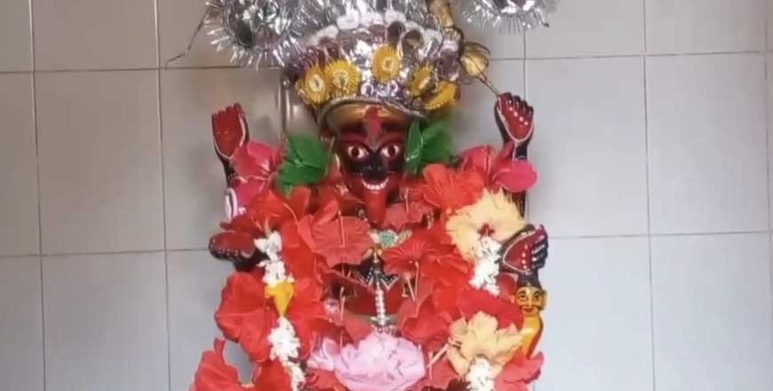 Rumor that once upon a time human was sacrificed before this Kali idol