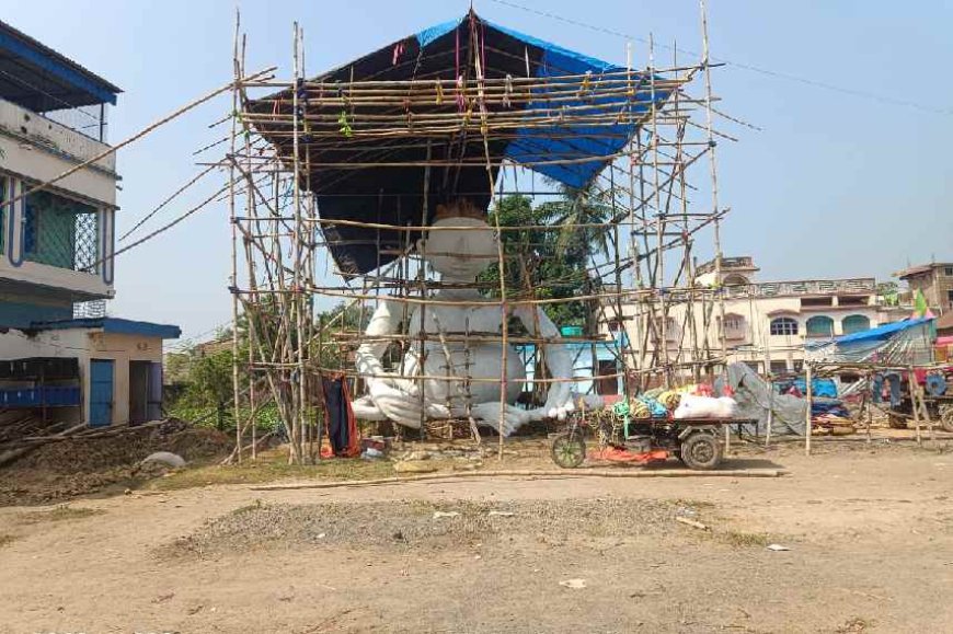 Kali Puja 2025: This Bengal Village Worships 33 Crore Gods on Kali Puja Night